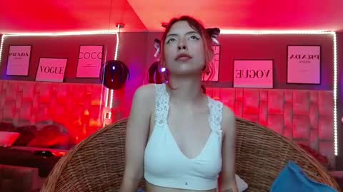 Snapshot of janne_loving chatting on October 8, 1:20 pm janne online show from October 8, 1:20 pm