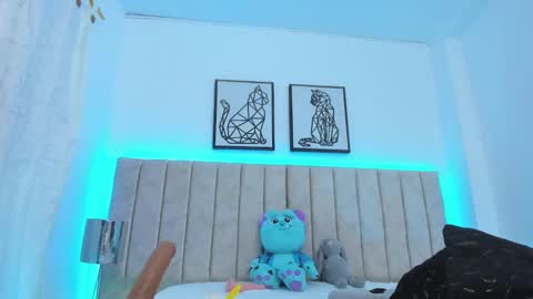 Jane online show from March 10, 11:21 am