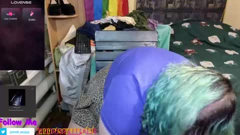 Snapshot of jannet_star chatting on December 3, 1:19 am Jannet online show from December 3, 1:19 am