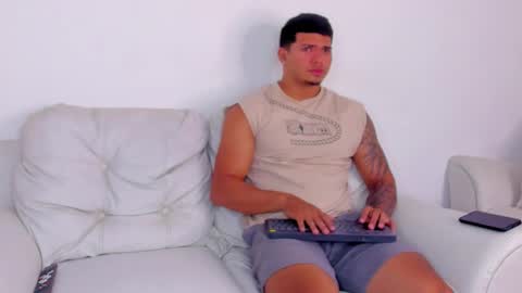 Snapshot of janomar01 chatting on September 16, 6:42 pm janomar01 online show from September 16, 6:42 pm