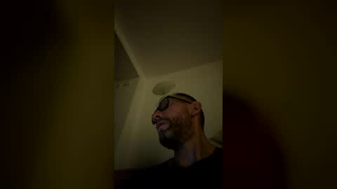 Snapshot of janusz007105882 chatting on July 7, 1:19 am janusz007105882 online show from July 7, 1:19 am
