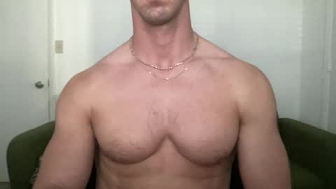 Snapshot of jared_cam chatting on March 29, 1:11 pm jared_cam online show from March 29, 1:11 pm