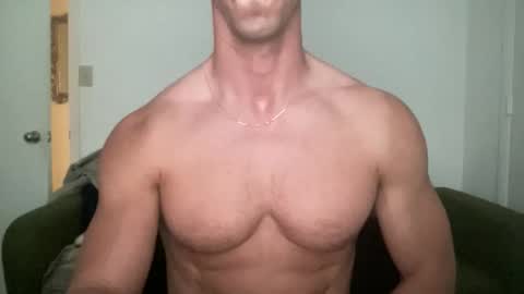Snapshot of jared_cam chatting on April 14, 11:27 am jared_cam online show from April 14, 11:27 am