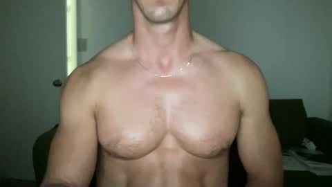 Snapshot of jared_cam chatting on May 6, 9:58 am jared_cam online show from May 6, 9:58 am