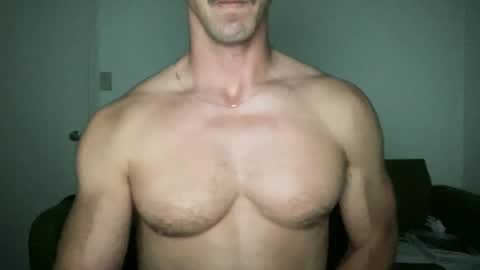 Snapshot of jared_cam chatting on May 7, 9:25 am jared_cam online show from May 7, 9:25 am