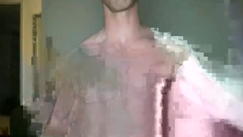Snapshot of jared_cam chatting on May 13, 8:23 am jared_cam online show from May 13, 8:23 am