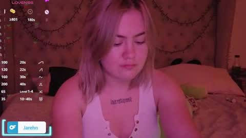 Jaren online show from September 18, 8:05 am