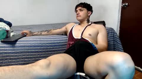 Snapshot of jareth_brunet chatting on February 10, 5:30 pm Jareth online show from February 10, 5:30 pm