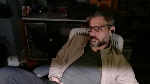 jareth_returns online show from November 10, 3:16 am