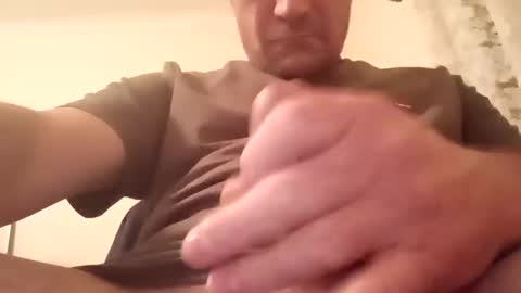 Snapshot of jasedaman chatting on February 24, 4:04 pm jasedaman online show from February 24, 4:04 pm