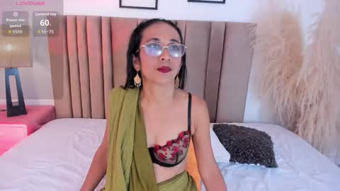 Snapshot of jashh_ chatting on October 16, 7:04 pm jash online show from October 16, 7:04 pm