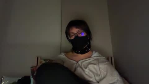 Snapshot of jasm1ne_key chatting on March 16, 6:50 am jasm1ne_key online show from March 16, 6:50 am