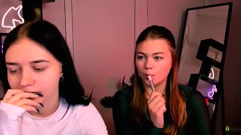 jasmies online show from October 24, 9:06 am