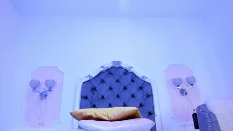 Jasmine online show from December 18, 6:53 am