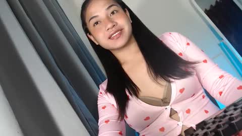 JASMINE online show from April 3, 5:33 pm