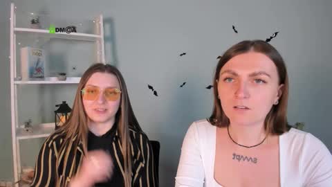 Snapshot of jasmine_fly chatting on October 29, 1:02 pm jasmine_fly online show from October 29, 1:02 pm