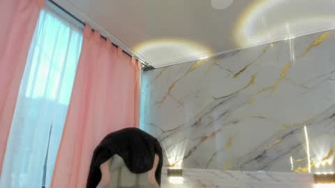 Jas online show from December 20, 9:06 pm