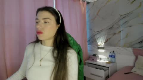 Jas online show from January 11, 1:53 pm