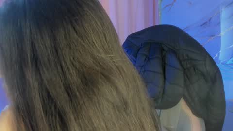 Jas online show from January 14, 5:23 pm