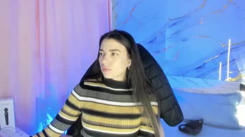 Jas online show from February 13, 6:16 pm