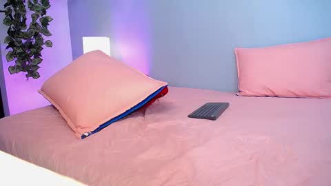 Instagram jasminecampbell1  online show from February 28, 3:35 pm