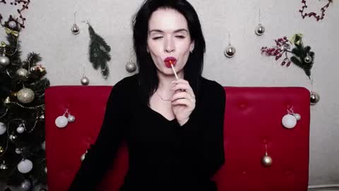 JasmineKouch online show from January 19, 12:49 am