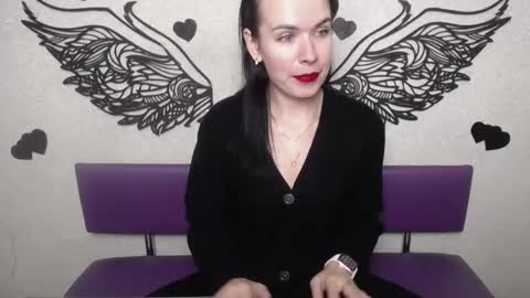 JasmineKouch online show from October 13, 5:35 pm