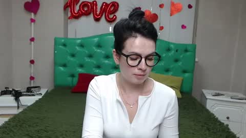 JasmineKouch online show from July 9, 6:34 pm