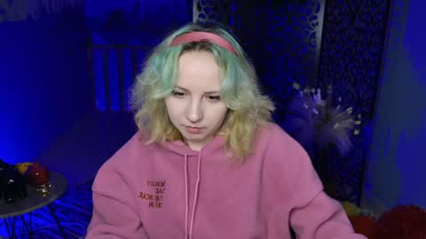 Jasmine online show from January 9, 8:13 am