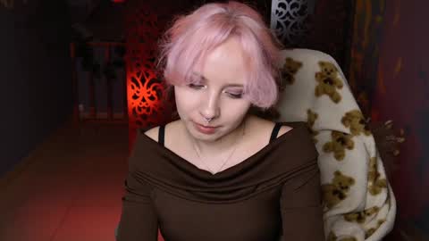 Jasmine online show from January 19, 2:17 pm