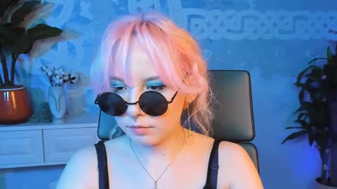 Jasmine online show from January 23, 8:15 am