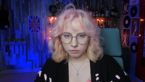 Jasmine online show from January 26, 8:03 am