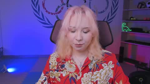 Jasmine online show from February 6, 5:14 am