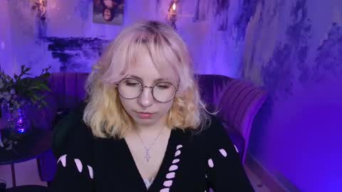 Jasmine online show from February 12, 11:18 am