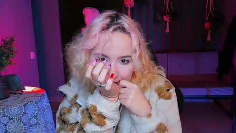 Jasmine online show from February 23, 5:01 am