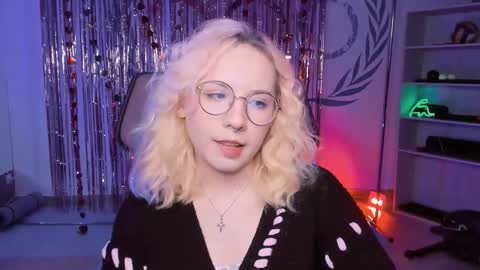 Jasmine online show from March 12, 5:57 am