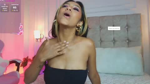 Snapshot of jasmineross_1 chatting on May 23, 7:07 pm jasmine online show from May 23, 7:07 pm