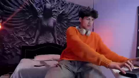 JASON online show from October 30, 4:47 am