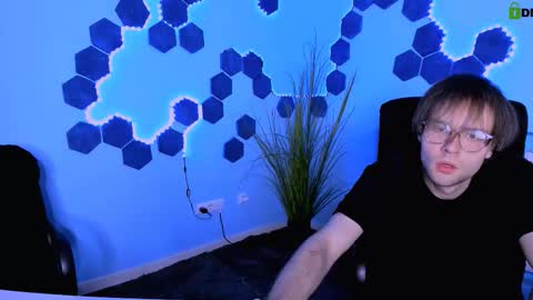 Your Jason online show from March 3, 7:42 pm