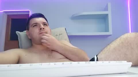 Snapshot of jasonjacks8 chatting on October 17, 5:21 am JasonJacks online show from October 17, 5:21 am