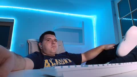 Snapshot of jasonjacks8 chatting on October 23, 4:01 am JasonJacks online show from October 23, 4:01 am