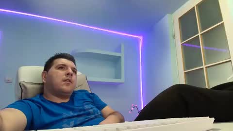 Snapshot of jasonjacks8 chatting on October 28, 5:11 am JasonJacks online show from October 28, 5:11 am