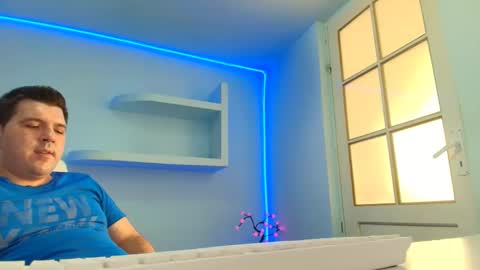 Snapshot of jasonjacks8 chatting on November 8, 8:47 am JasonJacks online show from November 8, 8:47 am