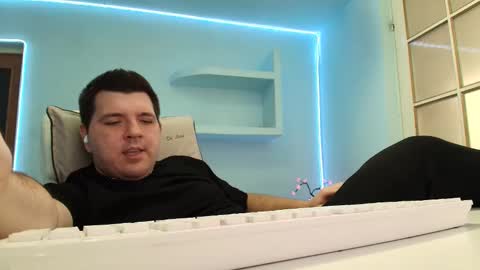 Snapshot of jasonjacks8 chatting on November 12, 7:20 am JasonJacks online show from November 12, 7:20 am