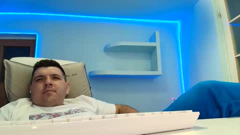 Snapshot of jasonjacks8 chatting on November 17, 5:52 pm JasonJacks online show from November 17, 5:52 pm