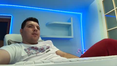 Snapshot of jasonjacks8 chatting on November 29, 6:16 am JasonJacks online show from November 29, 6:16 am