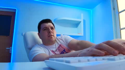 JasonJacks online show from June 5, 6:31 am
