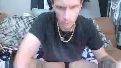 Snapshot of jasonmoore423786227 chatting on April 27, 2:09 am jasonmoore423786227 online show from April 27, 2:09 am