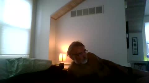 Jason online show from June 10, 11:09 am