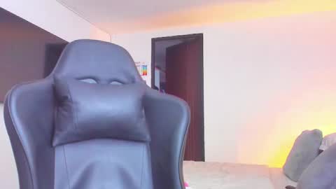 JBrooksXx online show from September 27, 6:46 pm